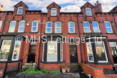 Thumbnail photo of 5 Bedroom Mid Terraced House in 20 Walmsley Road, Leeds, LS6 1NG