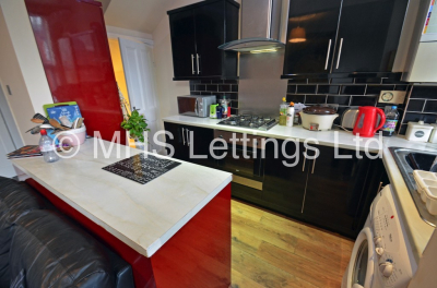 Thumbnail photo of 3 Bedroom Mid Terraced House in 31 Haddon Avenue, Leeds, LS4 2JF