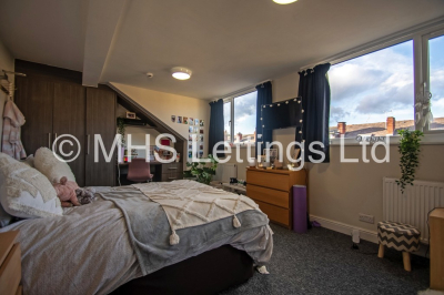 Thumbnail photo of 8 Bedroom End Terraced House in 1 Newport Gardens, Leeds, LS6 3DA