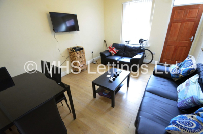 Thumbnail photo of 5 Bedroom Mid Terraced House in 23 Hessle Mount, Leeds, LS6 1EP