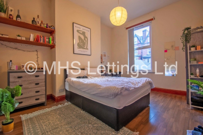 Thumbnail photo of 6 Bedroom Mid Terraced House in 97 Brudenell Road, Leeds, LS6 1JD