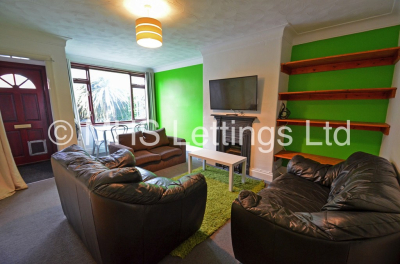 Thumbnail photo of 3 Bedroom Mid Terraced House in 11 Hessle Road, Leeds, LS6 1EH