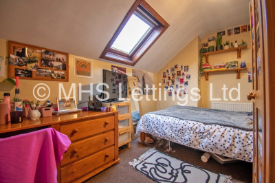Thumbnail photo of 4 Bedroom Mid Terraced House in 2a Hessle Avenue, Leeds, LS6 1EF