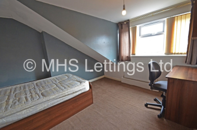 Thumbnail photo of 4 Bedroom Mid Terraced House in 51 Harold Road, Leeds, LS6 1PR