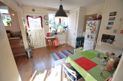 Thumbnail photo of 2 Bedroom Mid Terraced House in 39 Park View Avenue, Leeds, LS4 2LH