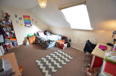 Thumbnail photo of 5 Bedroom Mid Terraced House in 22 Norwood Terrace, Leeds, LS6 1EA