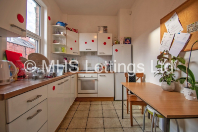 Thumbnail photo of 4 Bedroom Mid Terraced House in 7 Hartley Grove, Leeds, LS6 2LD