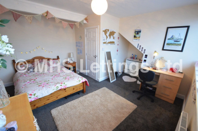 Thumbnail photo of 4 Bedroom Mid Terraced House in 4 Graham Grove, Leeds, LS4 2NF