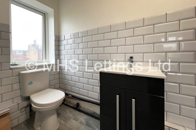 Thumbnail photo of 6 Bedroom Semi-Detached House in 32 Grimthorpe Terrace, Leeds, LS6 3JS
