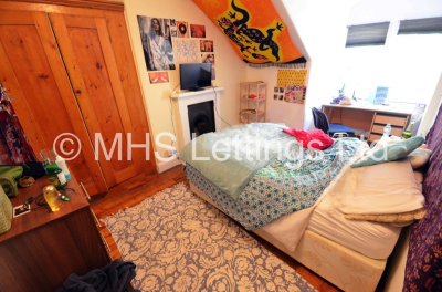 Thumbnail photo of 8 Bedroom Mid Terraced House in 41 Regent Park Terrace, Leeds, LS6 2AX