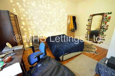 Thumbnail photo of 8 Bedroom Mid Terraced House in 41 Regent Park Terrace, Leeds, LS6 2AX