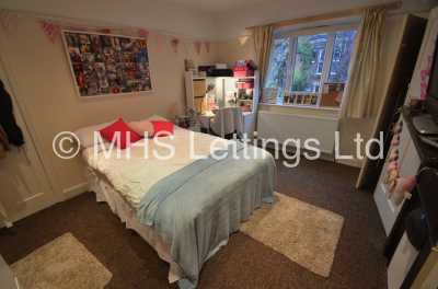 Thumbnail photo of 4 Bedroom Semi-Detached House in 16 Regent Park Terrace, Leeds, LS6 2AX