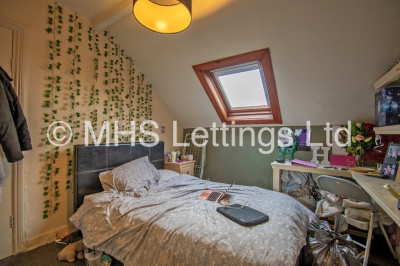 Thumbnail photo of 4 Bedroom End Terraced House in 4 Broomfield View, Leeds, LS6 3DH