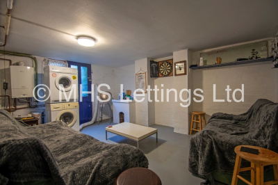 Thumbnail photo of 5 Bedroom Mid Terraced House in 7 Norville Terrace, Leeds, LS6 1BS