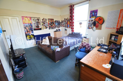 Thumbnail photo of 12 Bedroom Semi-Detached House in The Mansion, Grosvenor Road, LS6 2DZ
