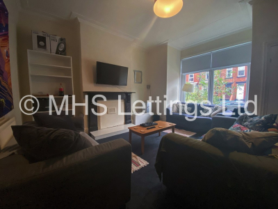Thumbnail photo of 4 Bedroom End Terraced House in 1 Pearson Terrace, Leeds, LS6 1HZ
