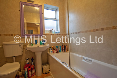 Thumbnail photo of 4 Bedroom Mid Terraced House in 22 Ashville Terrace, Leeds, LS6 1LZ