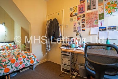 Thumbnail photo of 4 Bedroom Mid Terraced House in 22 Ashville Terrace, Leeds, LS6 1LZ