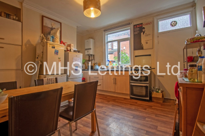 Thumbnail photo of 4 Bedroom Mid Terraced House in 22 Ashville Terrace, Leeds, LS6 1LZ