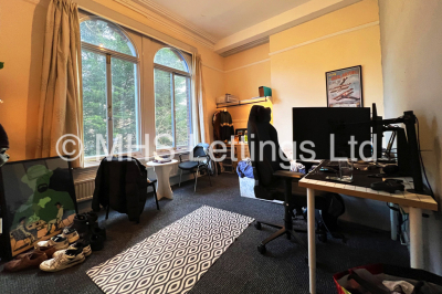 Thumbnail photo of 3 Bedroom Apartment in Flat 3, 2 St John's Terrace, Leeds, LS3 1DY