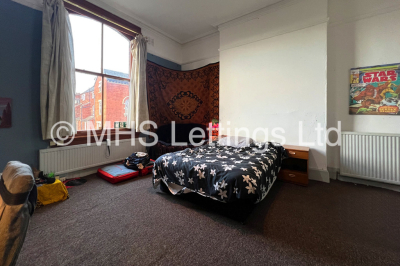 Thumbnail photo of 3 Bedroom Apartment in Flat 3, 2 St John's Terrace, Leeds, LS3 1DY