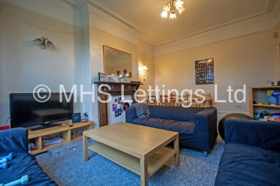 Thumbnail photo of 8 Bedroom Mid Terraced House in 124 Belle Vue Road, Leeds, LS3 1HF