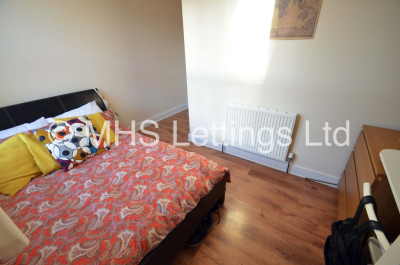 Thumbnail photo of 6 Bedroom Mid Terraced House in 36 Hartley Grove, Leeds, LS6 2LD