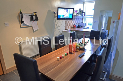 Thumbnail photo of 10 Bedroom Mid Terraced House in 138 Woodsley Road, Leeds, LS2 9LZ