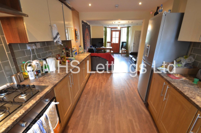 Thumbnail photo of 6 Bedroom End Terraced House in 189 Cardigan Lane, Leeds, LS6 1DX