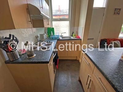 Thumbnail photo of 4 Bedroom Mid Terraced House in 3 Lumley Avenue, Leeds, LS4 2LR