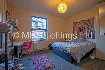 Thumbnail photo of 6 Bedroom Mid Terraced House in 23 Granby Grove, Leeds, LS6 3BE