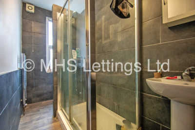 Thumbnail photo of 4 Bedroom Mid Terraced House in 20 Knowle Road, Leeds, LS4 2PJ