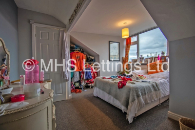 Thumbnail photo of 4 Bedroom Mid Terraced House in 20 Knowle Road, Leeds, LS4 2PJ