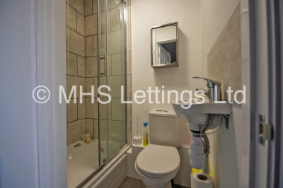 Thumbnail photo of 4 Bedroom Mid Terraced House in 20 Knowle Road, Leeds, LS4 2PJ