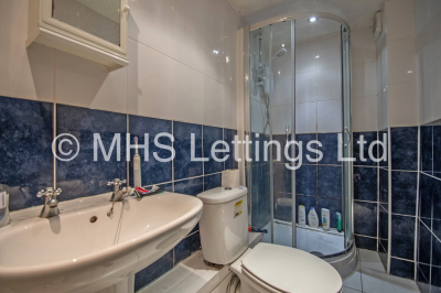 Thumbnail photo of 5 Bedroom Mid Terraced House in 46 Hartley Grove, Leeds, LS6 2LD