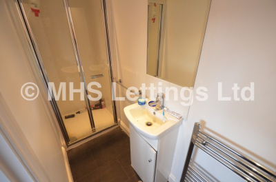 Thumbnail photo of 2 Bedroom Mid Terraced House in 20 Harold Street, Leeds, LS6 1PL
