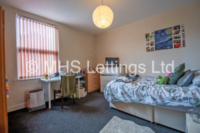 Thumbnail photo of 4 Bedroom Mid Terraced House in 62 Royal Park Road, Leeds, LS6 1JJ
