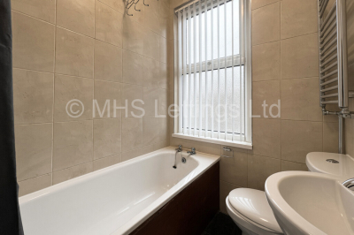 Thumbnail photo of 4 Bedroom Mid Terraced House in 4 Branksome Terrace, Leeds, LS6 1RG