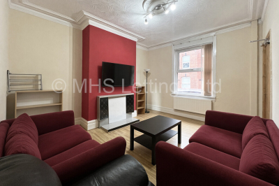 Thumbnail photo of 4 Bedroom Mid Terraced House in 4 Branksome Terrace, Leeds, LS6 1RG