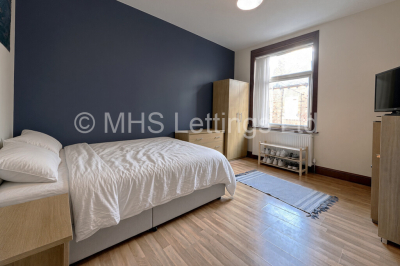 Thumbnail photo of 2 Bedroom Mid Terraced House in 8 Branksome Place, Leeds, LS6 1RQ