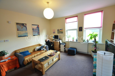 Thumbnail photo of 2 Bedroom Flat in 47 Back Brudenell Grove, Leeds, LS6 1HR