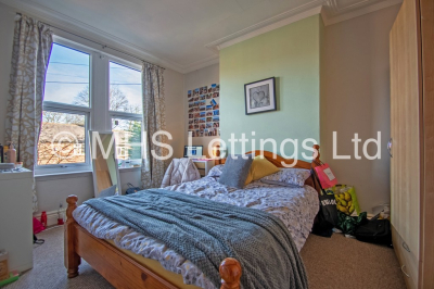 Thumbnail photo of 5 Bedroom Mid Terraced House in 162 Ash Road, Leeds, LS6 3HD