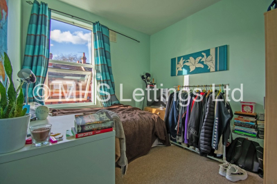 Thumbnail photo of 5 Bedroom Mid Terraced House in 162 Ash Road, Leeds, LS6 3HD