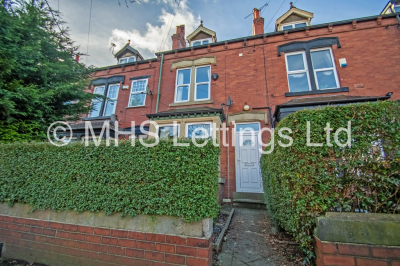 Thumbnail photo of 5 Bedroom Mid Terraced House in 162 Ash Road, Leeds, LS6 3HD