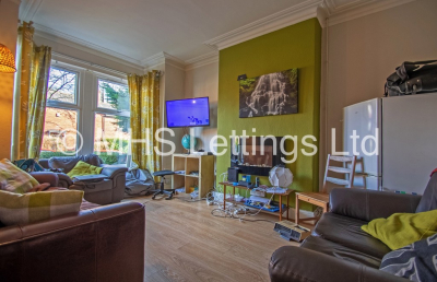 Thumbnail photo of 5 Bedroom Mid Terraced House in 162 Ash Road, Leeds, LS6 3HD