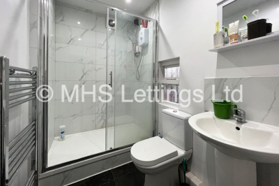 Thumbnail photo of 9 Bedroom Mid Terraced House in 167 Belle Vue Road, Leeds, LS3 1HG
