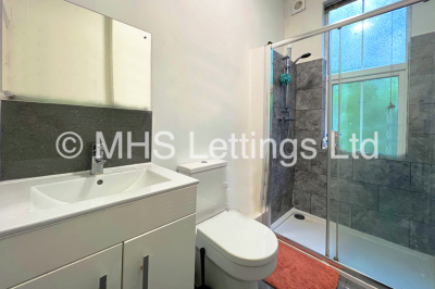 Thumbnail photo of 8 Bedroom Mid Terraced House in 20 Hyde Park Terrace, Leeds, LS6 1BJ