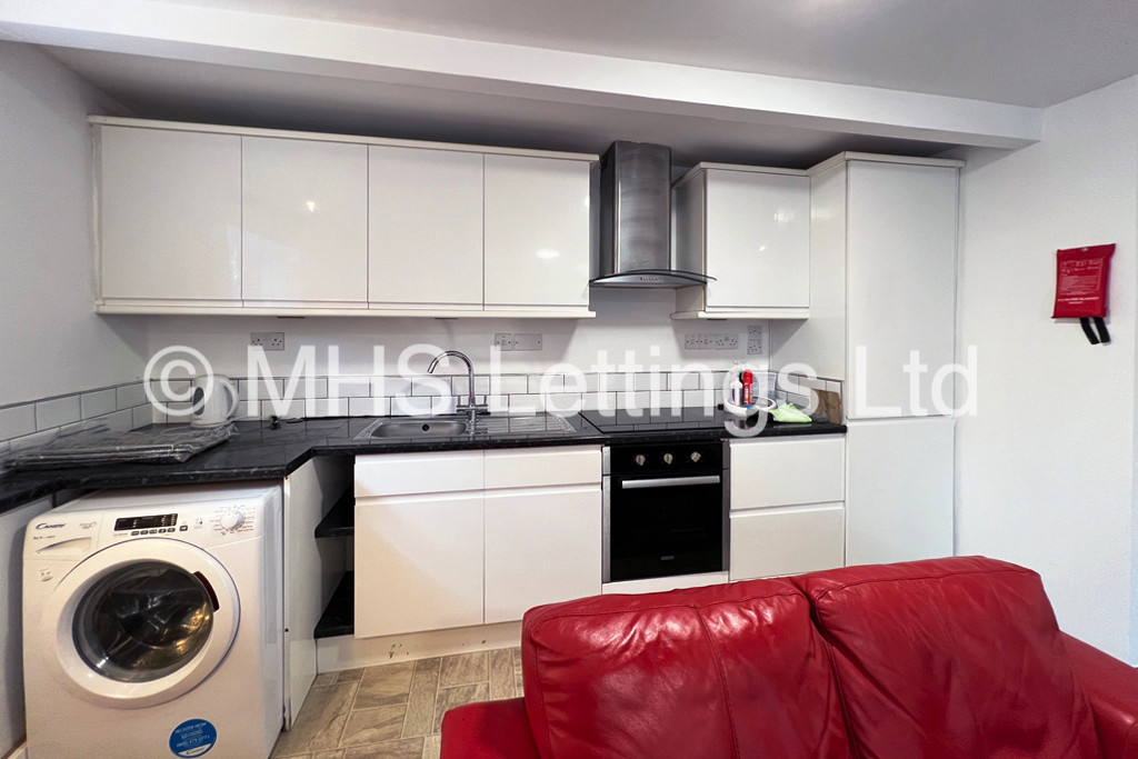 Photo of 2 Bedroom Flat in 1 Brookfield Place, Leeds, LS6 4EH