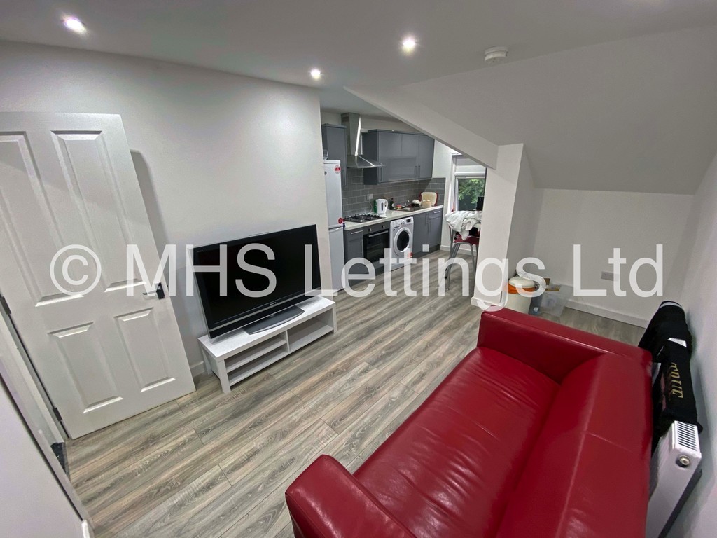 Photo of 2 Bedroom Penthouse in Flat 3, 24 Kensington Terrace, Leeds, LS6 1BE