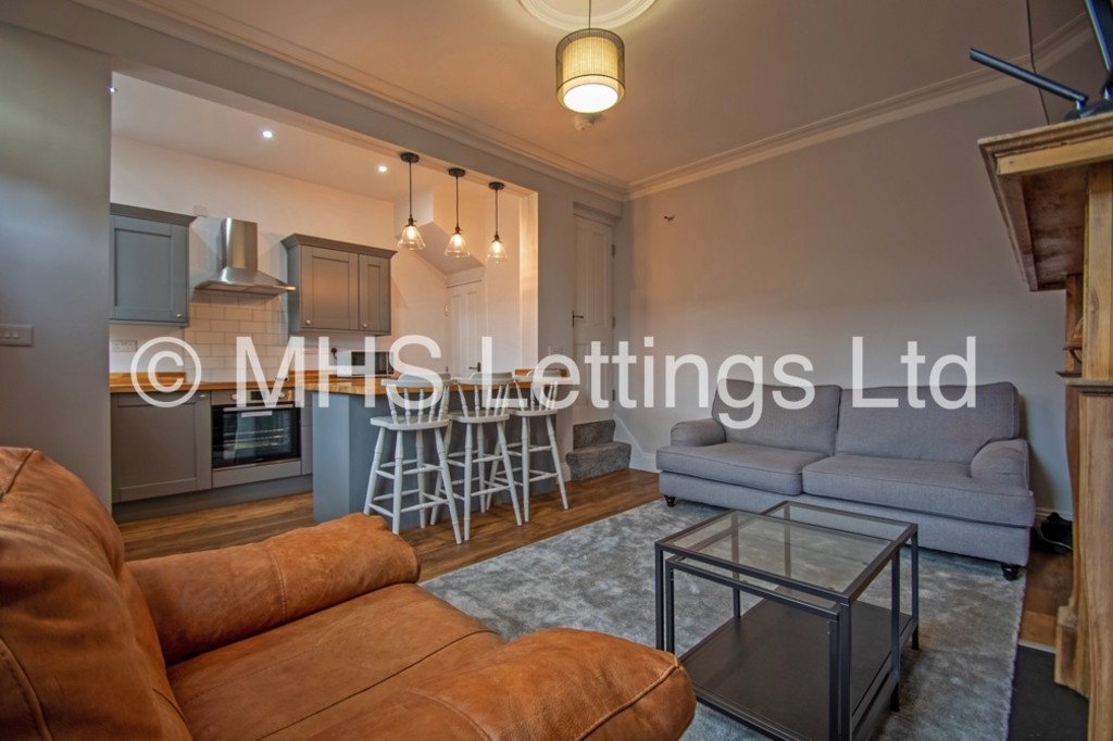 Photo of 2 Bedroom Mid Terraced House in 24 Haddon Place, Leeds, LS4 2JU
